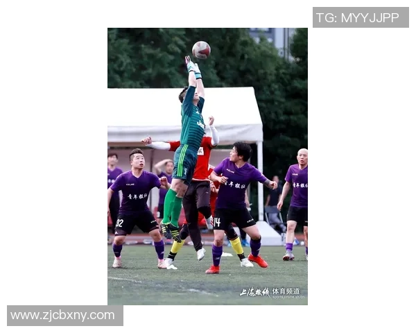 今日赛事足球精彩纷呈各大联赛对决一触即发球迷不容错过的激烈时刻