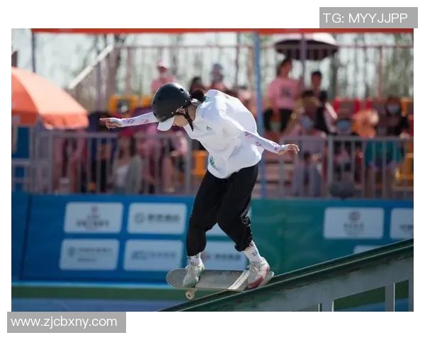 滑板技术实力榜单权威发布揭示顶尖选手与新兴力量的较量与发展 滑板技术实力榜单权威发布揭示顶尖选手与新兴力量的较量与发展